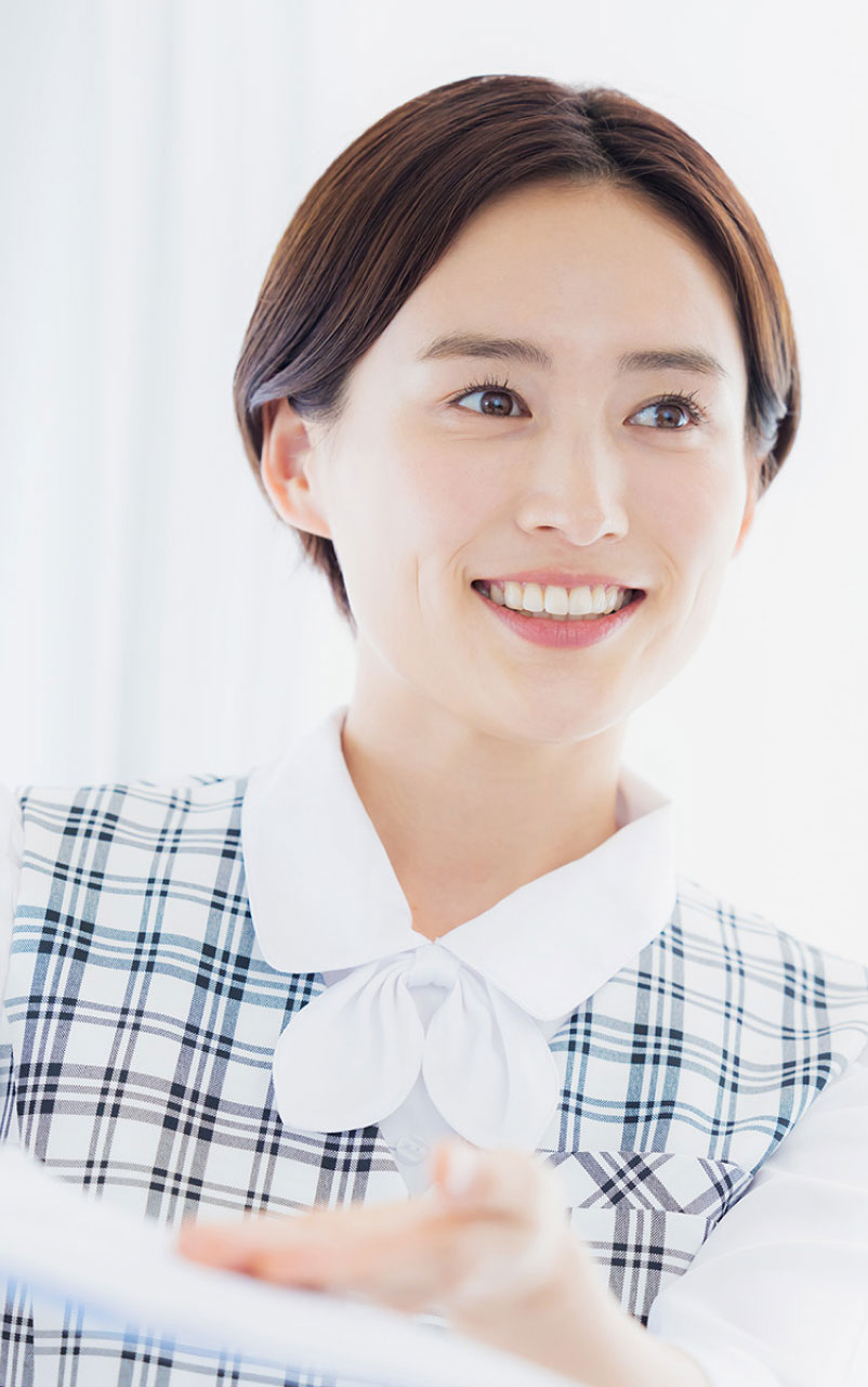 笑顔の女性